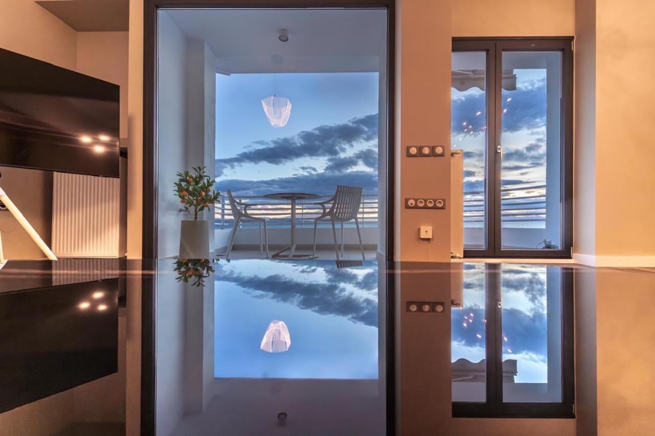 Iconic Salonica Suite Seafront Bagian luar foto