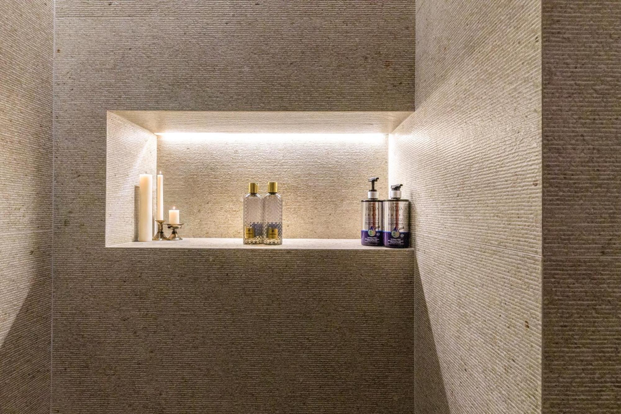 Iconic Salonica Suite Seafront Bagian luar foto